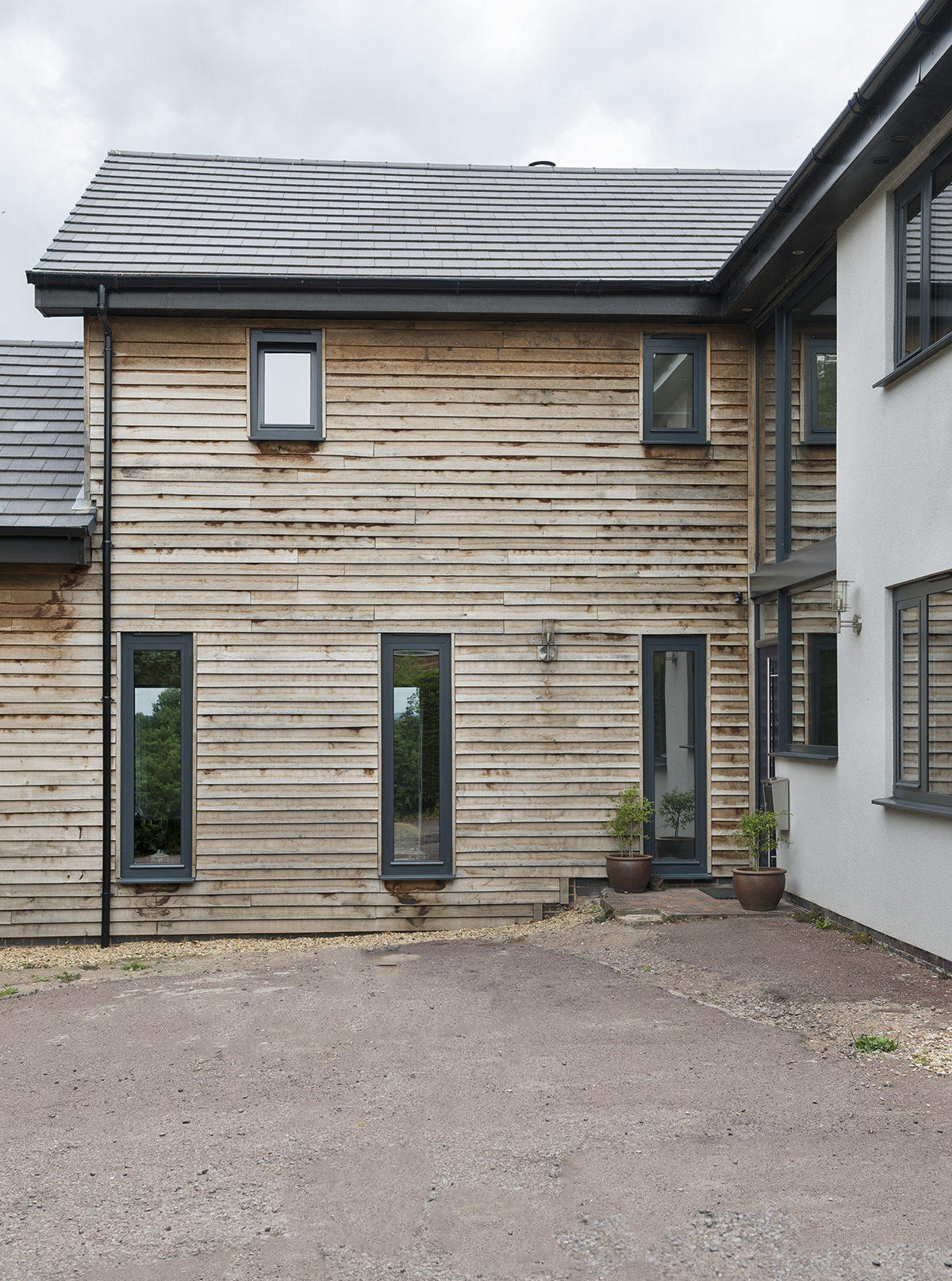 custom aluminium windows in UK