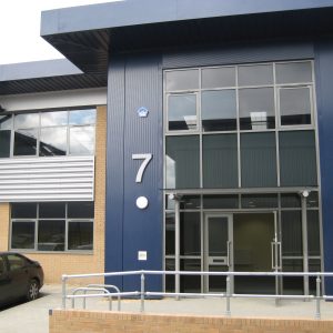 smart aluminium shopfront