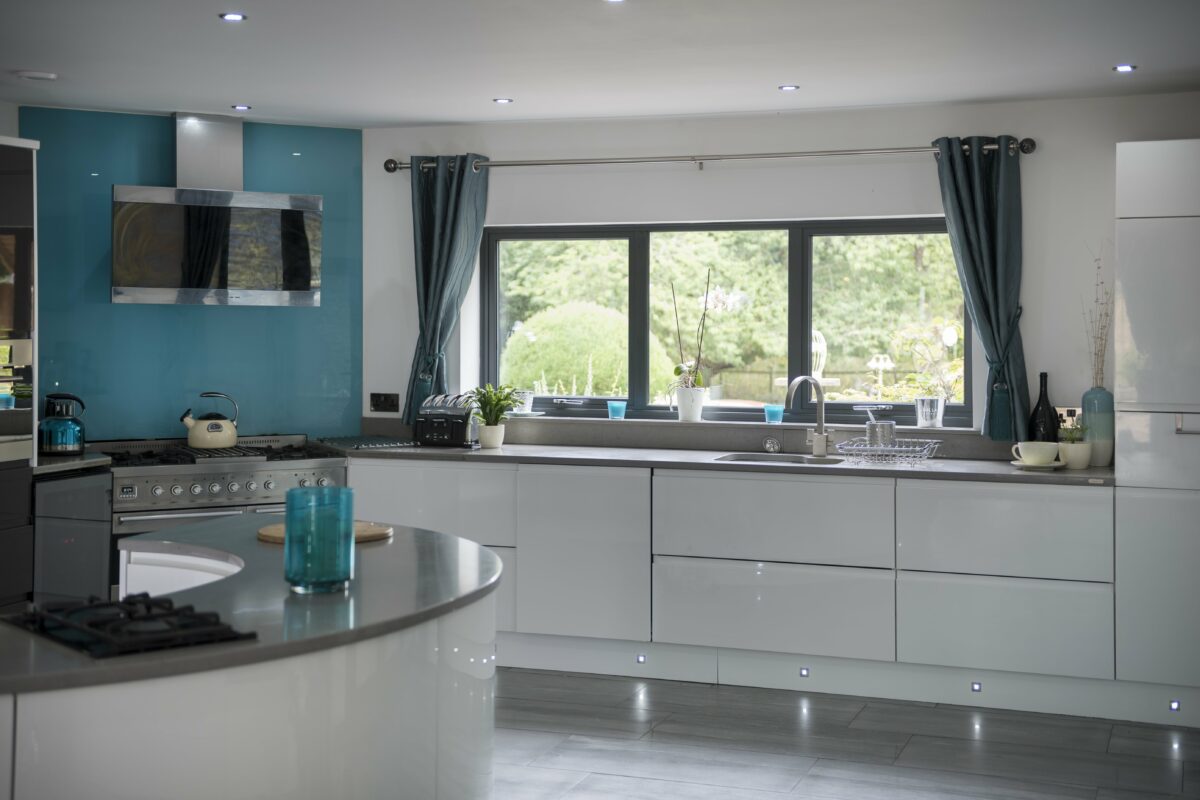 Replacement kitchen window