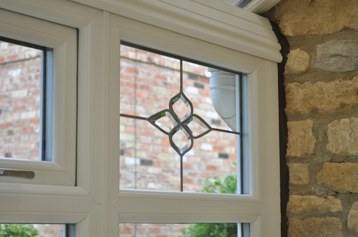 bathroom windows for privacy